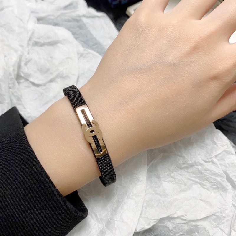 Ch**el bracelets